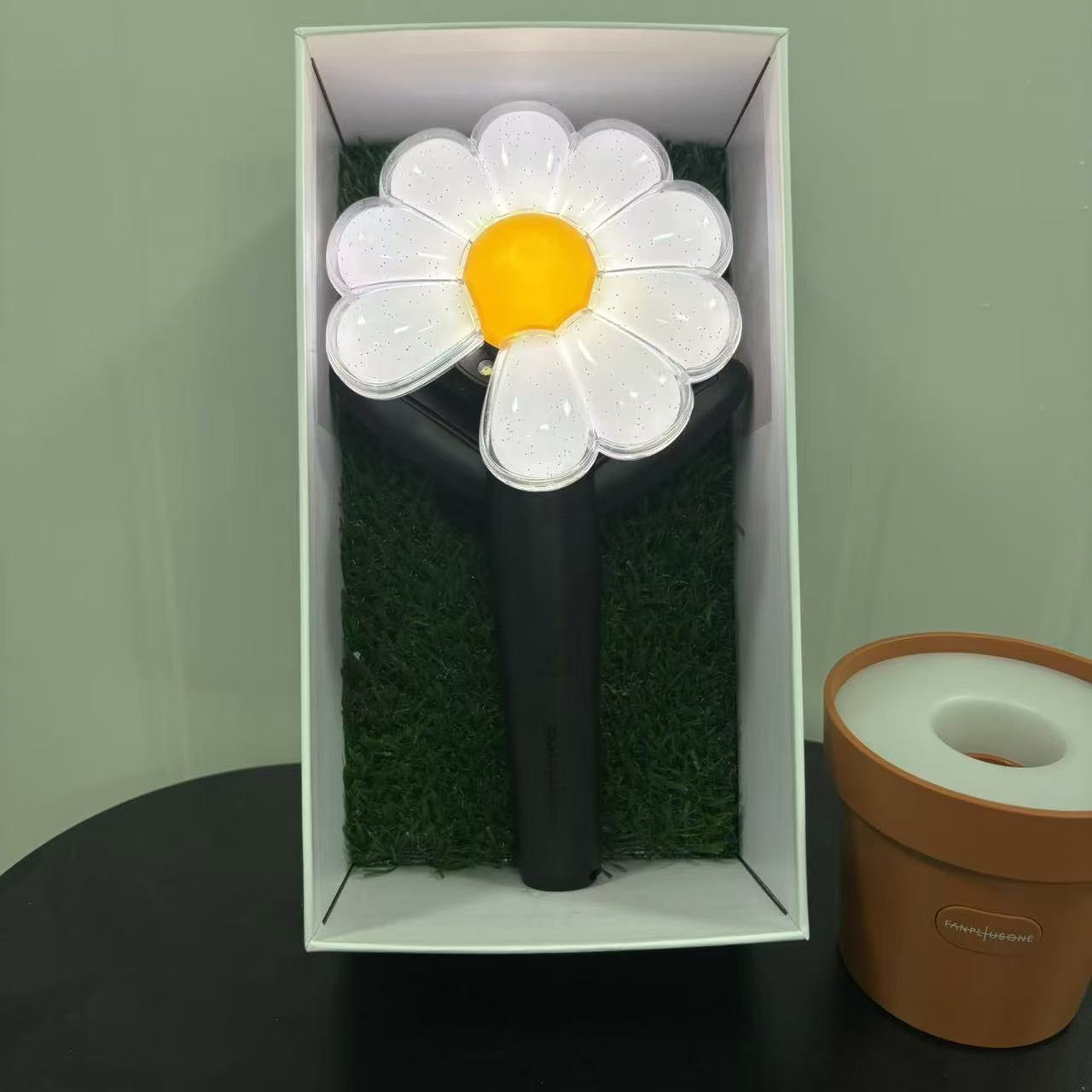 G-DRAGON/GD Official Light Stick, Official Light Stick + CRADLE